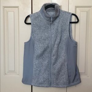 Bass grey vest